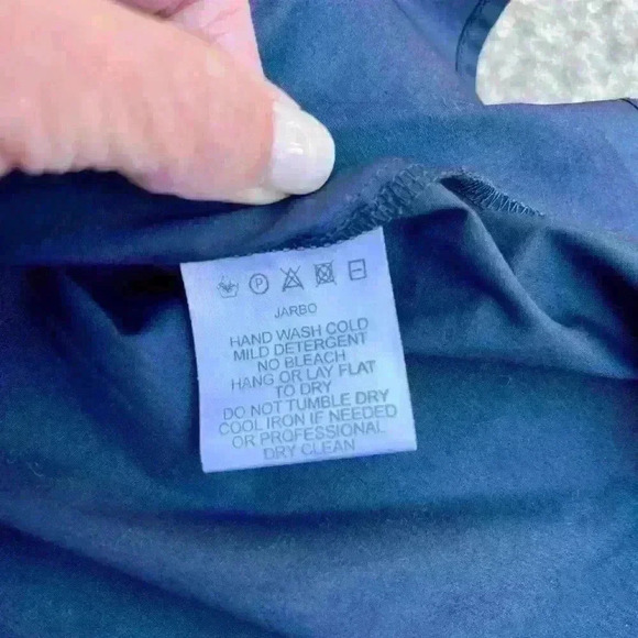 JARBO - NWT NAVY PUFFY SLEEVE COTTON BLOUSE - Picture 8 of 16